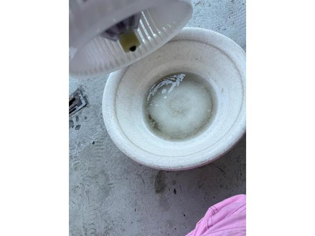 最初だけカビ臭い 車の送風口からカビ臭 カーエアコン洗浄 愛車のエアコン洗浄 エバポレーター洗浄専門業者 愛車のエアコン掃除屋さん トヨタ ランドクルーザープラド 電装系修理 カーエアコンクリーニング株式会社