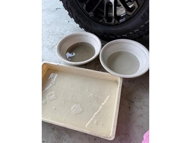 中古車臭い　メンテナンス　中古車仕上げ　カーエアコン洗浄　中古車臭いの原因エアコン　カーエアコンクリーニング　トヨタ　ハイラックスサーフ　クリーニング・清掃　愛車のエアコン掃除屋さん