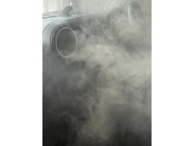 車のエアコン　メンテナンス　再販70エアコンフィルター掃除　エバポレーター洗浄　カーエアコンクリーニング株式会社　愛車のエアコン掃除屋さん　トヨタ　ランドクルーザー７０　クリーニング・清掃　エバポレーター洗浄専門業者　