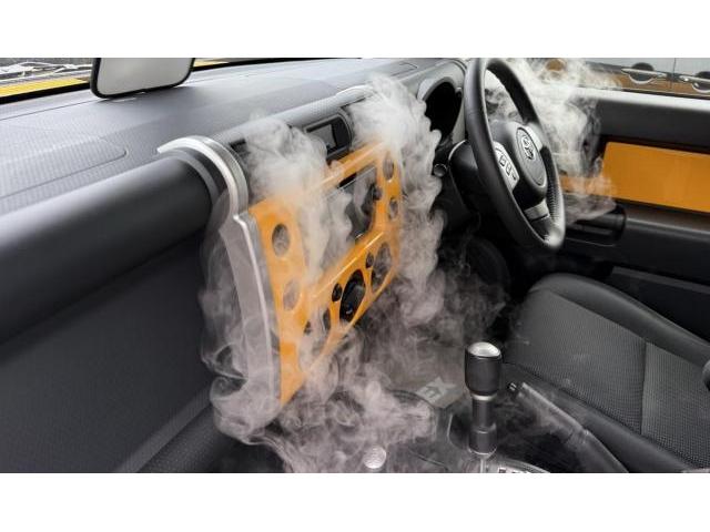 エバポレーター洗浄専門業者　エバポレーター洗浄工具　カーエアコン洗浄　中古車臭いの原因　
トヨタ　ＦＪクルーザー　クリーニング・清掃　カーエアコンクリーニング株式会社　愛車のエアコン掃除屋さん