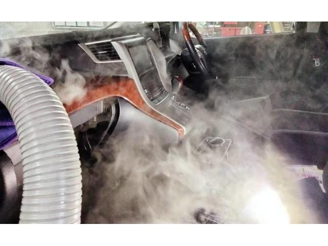アルファード　エンジンかけはじめ臭い　エアコン送風口からカビ臭　カーエアコンクリーニング　エバポレーター洗浄　トヨタ　アルファード　クリーニング・清掃　エバポレーター洗浄専門業者