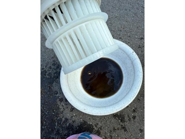 マツダCX8エアコン臭い　CX8エアコンフィルター交換　エバポレーター洗浄　カーエアコン洗浄　カーエアコンクリーニング株式会社　マツダ　ＣＸ－８　クリーニング・清掃　エバポレーター洗浄業者　