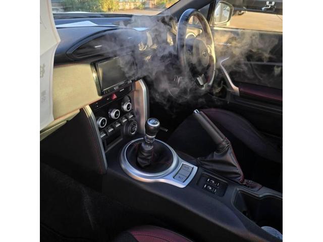 スバル　中古車　エアコン臭い　エバポレーター洗浄　ダクト内車内除菌防カビ施工　33000円　スバル　ＢＲＺ　クリーニング・清掃　カーエアコンクリーニング