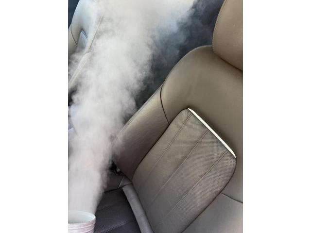 カーエアコン洗浄の頻度　カーエアコン洗浄の頻度はどれくらい？　毎年やるのがベストですが2年に一度やる方が多いです　マツダ　ＭＡＺＤＡ６セダン　クリーニング・清掃　エバポレーター洗浄　愛車のエアコン掃除屋さん　カーエアコンクリーニング