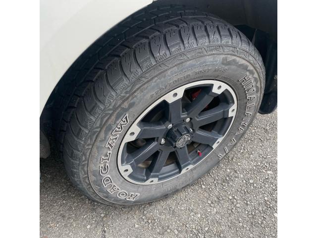 デリカD:5のタイヤ交換！ノーマル車高で225/75R16！めちゃくちゃきついサイズだけど装着できました！