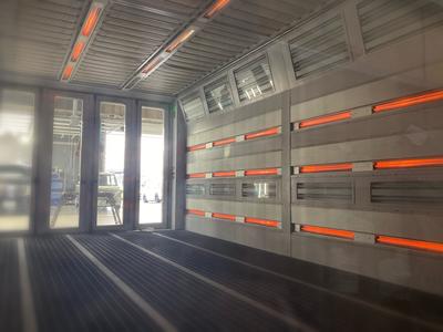 水性塗料対応、ヒーター内臓ブース