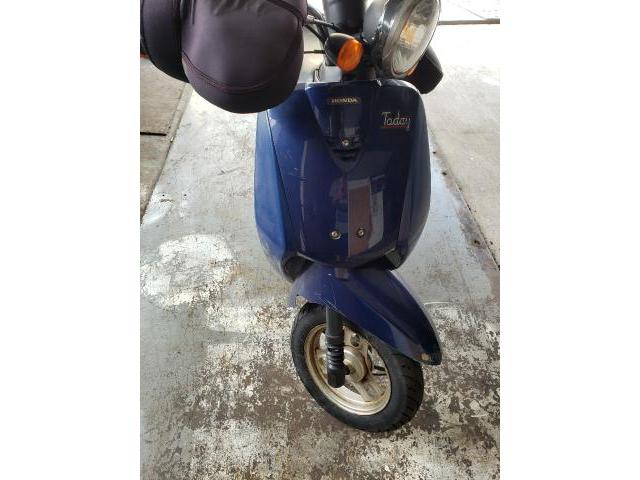 ホンダTODAY原付スクータータイヤ交換