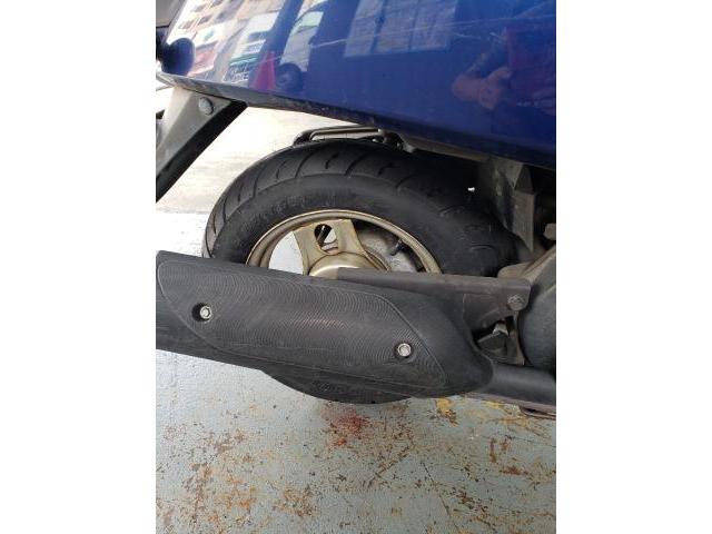 ホンダTODAY原付スクータータイヤ交換