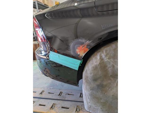 S60　ボルボ　鈑金塗装　リアフェンダー　リアバンパー　修理