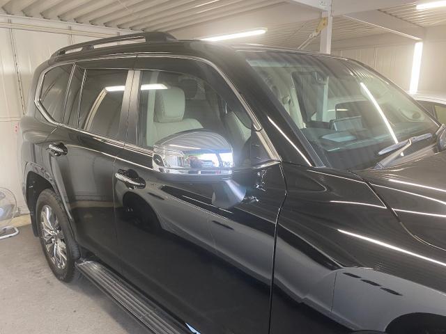 トヨタ　ランドクルーザー　300系　カーフィルム施工　フロントドア2面　透明断熱フィルム　 春日井市　稲沢市　名古屋市　北区　西区　守山区　小牧市　北名古屋市　シキトレーディング　カーフィルム専門店　