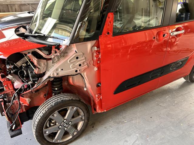 ダイハツ　タント　キズ・へこみ直し　保険修理　板金　塗装　整備　修理　延岡市　Y’S GARAGE株式