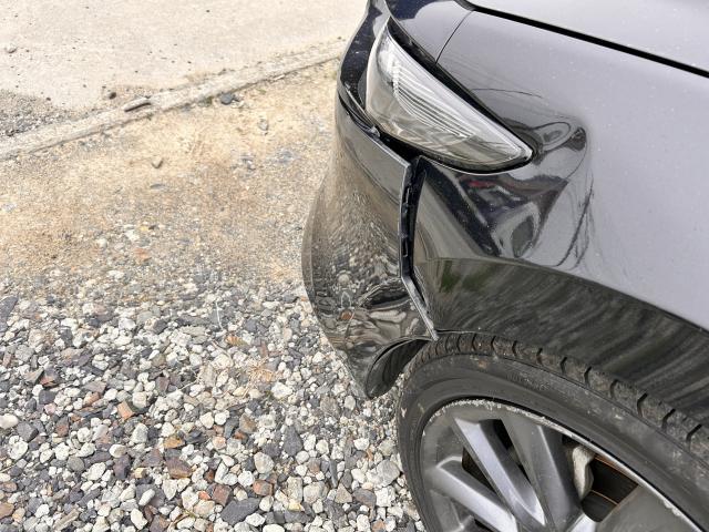 マツダ　ＭＡＺＤＡ３ファストバック　キズ・へこみ直し　延岡市　車修理　補修　ワイズガレージ