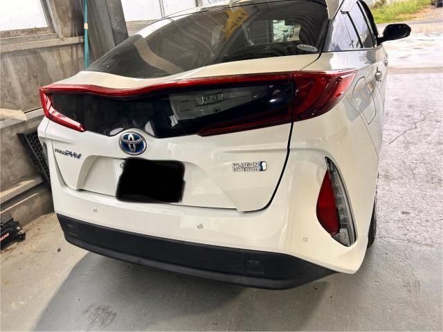 トヨタ　プリウス　キズ・へこみ直し　バンパー　延岡市　修理　板金　塗装　ワイズガレージ