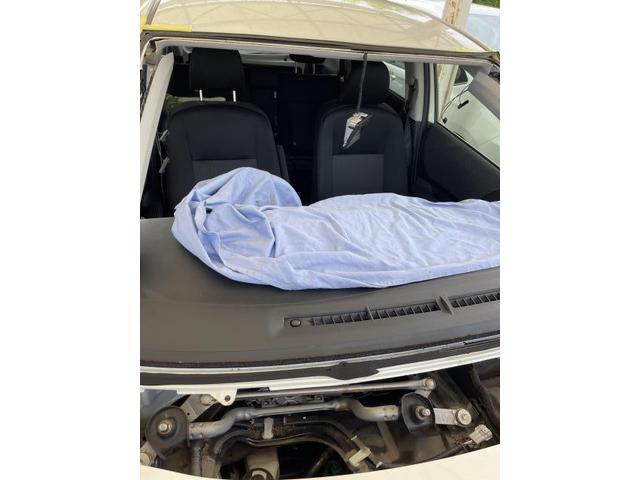 ﾄﾖﾀ　ｼｴﾝﾀ　ﾌﾛﾝﾄｶﾞﾗｽ交換　ｴｰﾐﾝｸﾞ（ｶﾒﾗ調整）施工込み