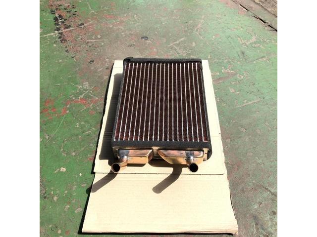 輸入車 ヒーターコア水漏れ詰まり ヒーター修理
HEATERCORE WATERLEAK  
