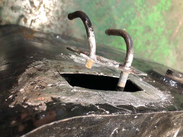 三菱ジープ J54 燃料タンク パイプ交換 修理 MITSTUBISHI JEEP 三菱ジープ J54 燃料タンク パイプ交換 修理 MITSTUBISHI JEEP