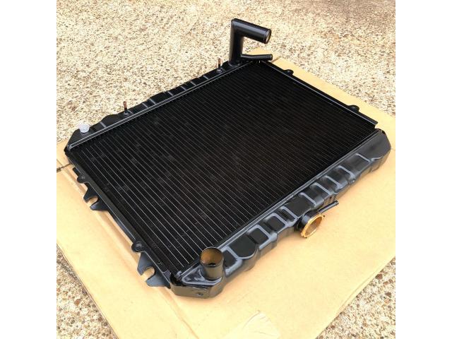 USトヨタ 北米トヨタ ハイラックス RN30 ラジエーター 
ラジエター 水漏れ 詰まり オーバーヒート 修理 
US TOYOTA HILUX RADIATOR