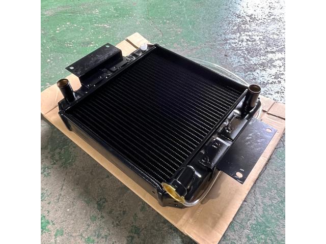 【TCM フォークリフト 水漏れ】ラジエーター ラジエター オーバーヒート
TCM FORKLIFT RADIATOR