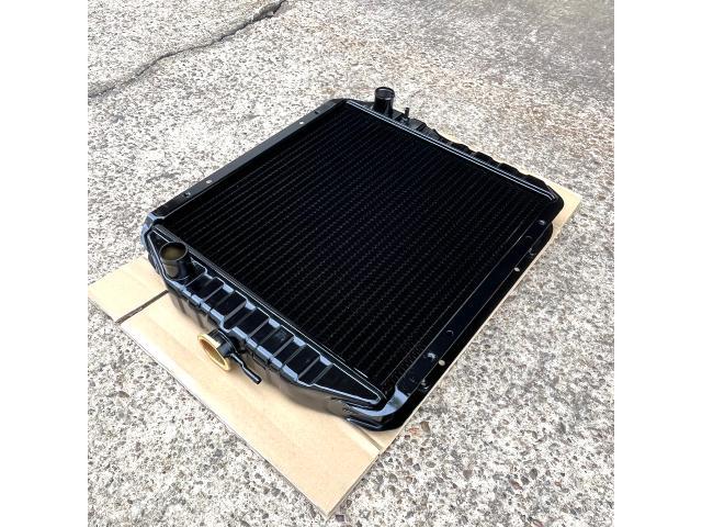 【三菱 トラクター MT306】ラジエーター ラジエター 水漏れ オーバーヒート 三菱マヒンドラ
mitsubishi tractor Radiator