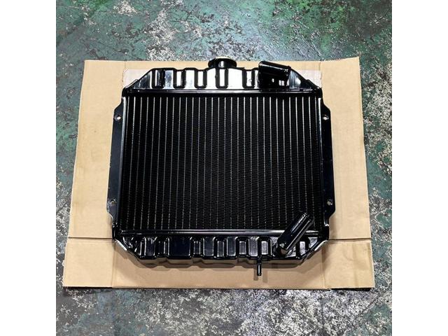 【 三菱マヒンドラ トラクター MT20 ラジエーター】ラジエター 水漏れ オーバーヒート 農機 農機具
mitsubishi tractor Radiator