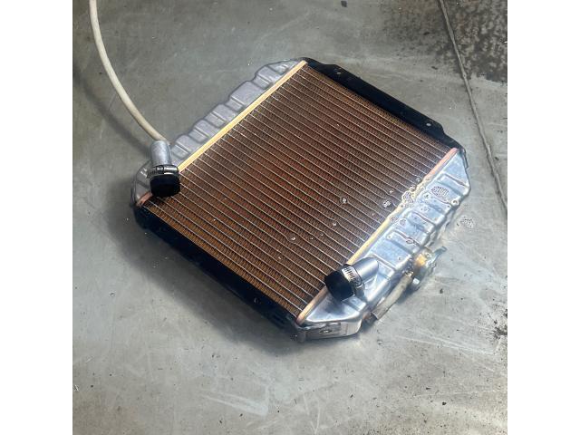 【 三菱マヒンドラ トラクター MT20 ラジエーター】ラジエター 水漏れ オーバーヒート 農機 農機具
mitsubishi tractor Radiator