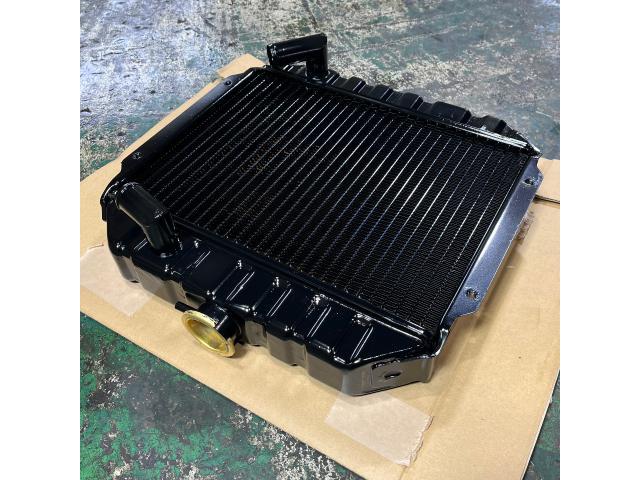 【 三菱マヒンドラ トラクター MT20 ラジエーター】ラジエター 水漏れ オーバーヒート 農機 農機具
mitsubishi tractor Radiator