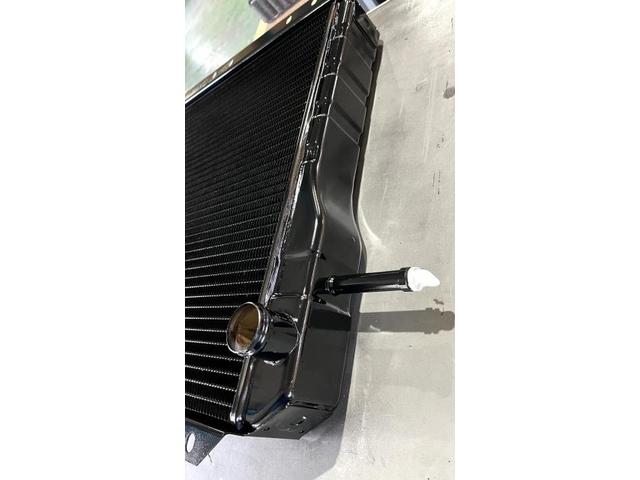 【ランドクルーザー40 bj40 ラジエーター】ラジエター 水抜き ドレン ランクル40
TOYOTA LANDCRUISER Radiator