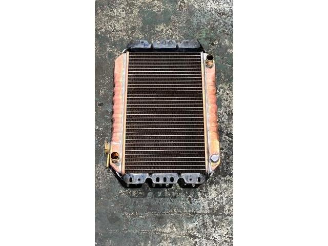 スズキ ジムニー SJ30 ラジエーター】ラジエター 水漏れ スズキ ジムニー SJ30 ラジエーター】ラジエター 水漏れ