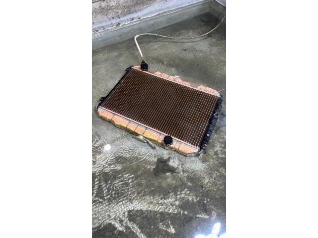 【スカイライン ケンメリ GC110 ラジエーター】ラジエター 水漏れ オーバーヒート 事故車 鈑金
skyline Radiator
