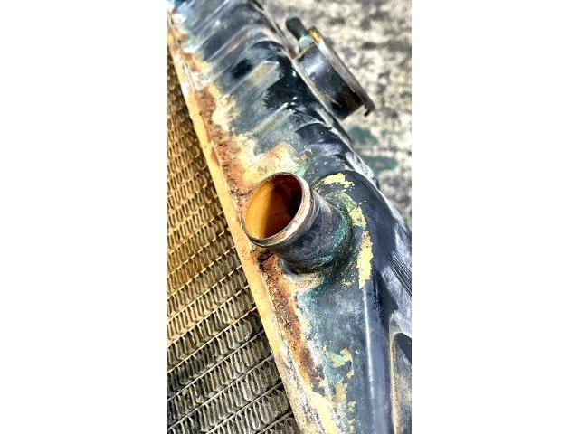 【ヤンマー コンバイン CA180 ラジエーター】ラジエター 水漏れ オーバーヒート