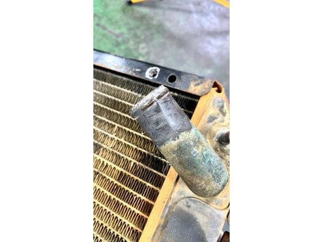 【ヤンマー コンバイン CA180 ラジエーター】ラジエター 水漏れ オーバーヒート