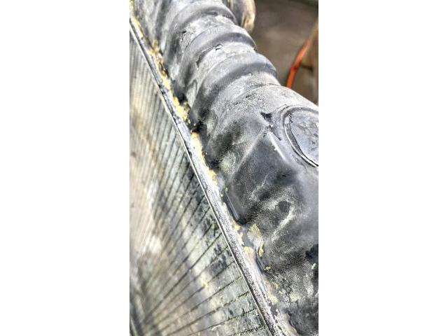 【いすゞ フォワード FRR12 ラジエーター】ラジエター 水漏れ オーバーヒート