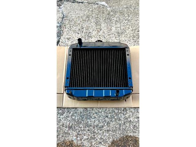 【イセキ TU205 トラクター ラジエーター】ラジエター 水漏れ オーバーヒート