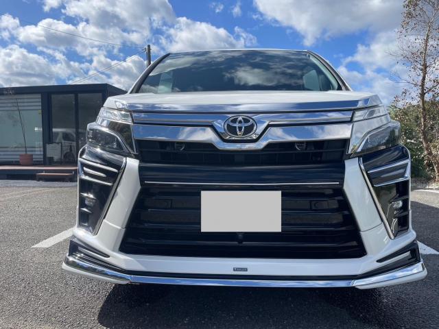 トヨタ　ヴォクシー　補修塗装