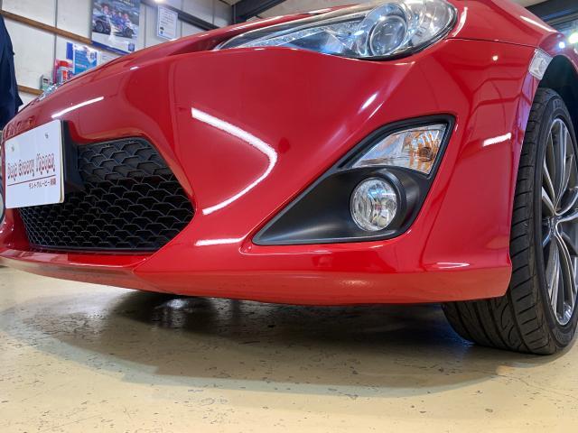 トヨタ　86 レッド　板金塗装　デントリペア
神奈川　湘南　藤沢