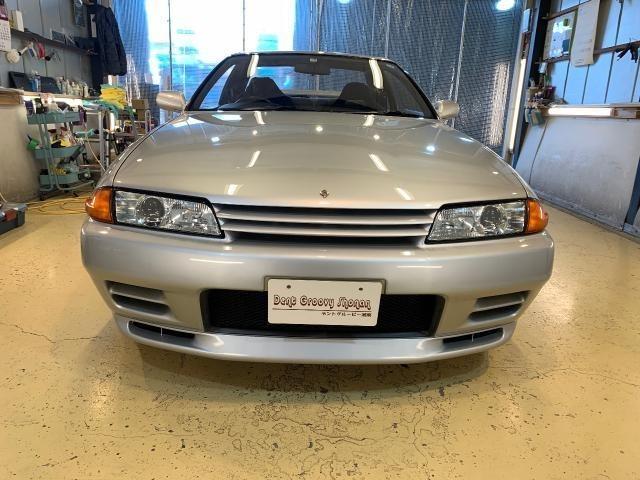 日産　スカイライン　R32 GT-R シルバー　Vスペック2　アルミフード　デントリペア

神奈川　湘南　藤沢

