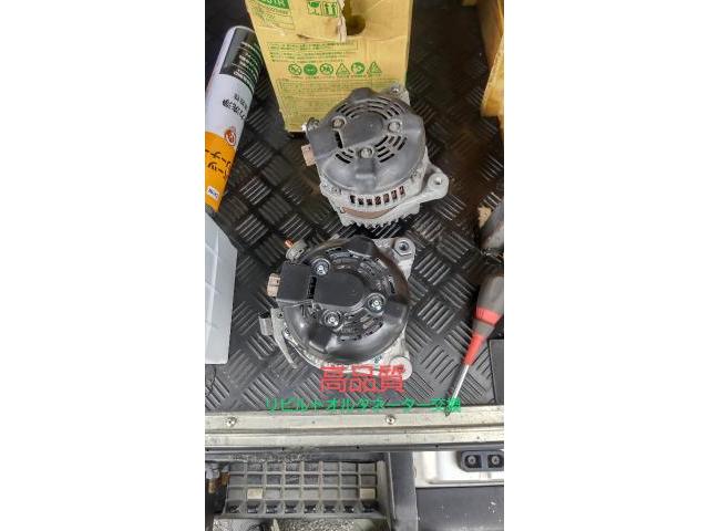 トヨタ アルファード オルタネーター交換
