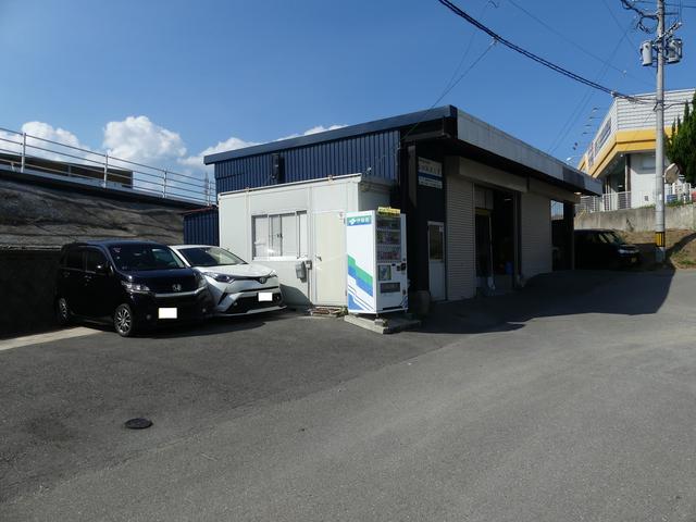 自動車鈑金塗装　本田鈑金工業5