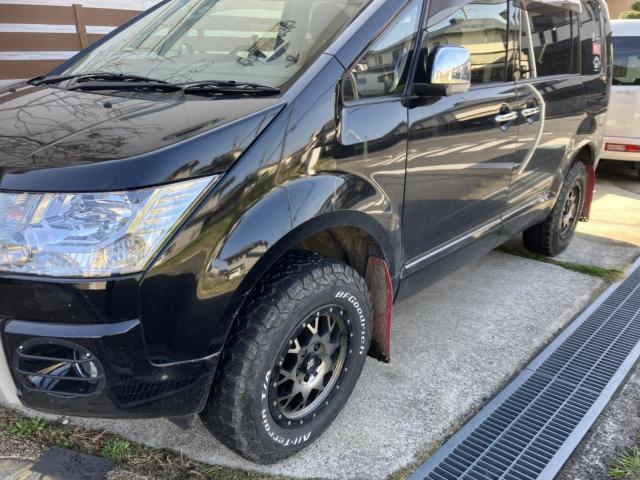 三菱　デリカ　出張作業　タイヤ脱着交換　お家に居ながらタイヤ交換が出来る！！部品持ち込み取り付け大歓迎です！！ボディガラスコーティングも得意です！！