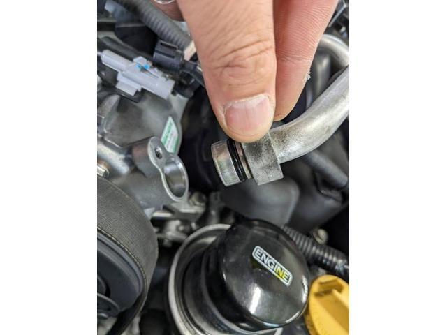 スバル　VM4レヴォーグ　エアコンコンプレッサー交換　パーツ持ち込み取り付け大歓迎！！オークション等から中古車をお探し致します！！　滋賀県　近江八幡市　野洲市　草津市　守山市　湖南市　竜王町　アルミホイール買い取り始めました！