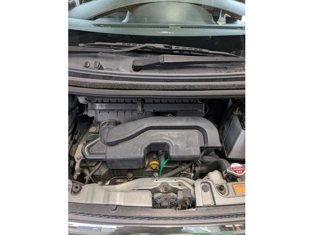 ダイハツ　ムーヴ　持ち込みスパークプラグ交換　パーツ持ち込み大歓迎　・車検【車検後に令和7年度産の新米みずかがみ5Kｇプレゼントしております】・板金、ボディコーティング受付中　滋賀県　近江八幡市　野洲市　草津市　東近江市　大津市　