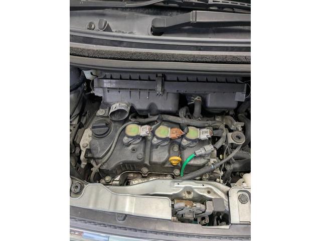 ダイハツ　ムーヴ　持ち込みスパークプラグ交換　パーツ持ち込み大歓迎　・車検【車検後に令和7年度産の新米みずかがみ5Kｇプレゼントしております】・板金、ボディコーティング受付中　滋賀県　近江八幡市　野洲市　草津市　東近江市　大津市　
