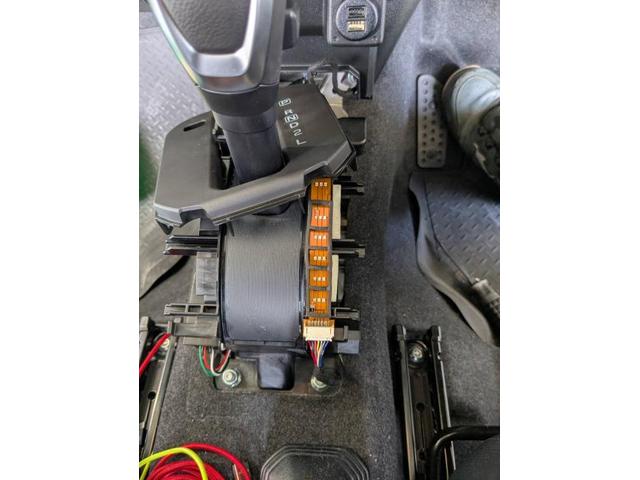 スズキ　ジムニー　社外テールレンズ持ち込み取り付け　パーツ持込取り付け大歓迎　・車検【車検後に令和7年度産の新米みずかがみ5Kｇプレゼントしております】・板金、ボディコーティング受付中　滋賀県　近江八幡市　野洲市　草津市　東近江市　大津市