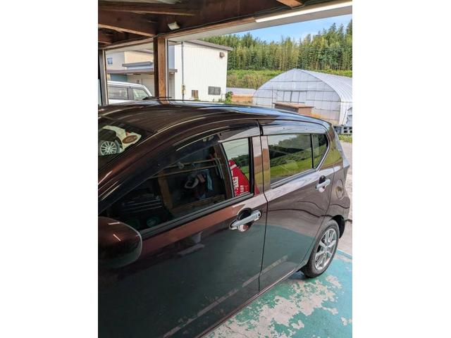 ダイハツ　ミライース　持込みカーナビ、サンバイザー取り付け　持込取り付け大歓迎　・車検【車検後に令和7年度産の新米みずかがみ5Kｇプレゼントしております】・板金、ボディコーティング受付中　滋賀県　近江八幡市　野洲市　草津市　東近江市　大津市