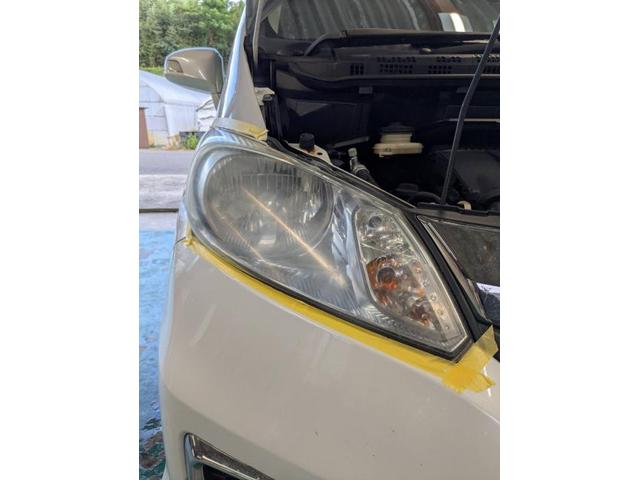 ホンダ　フリード　ヘッドライトクリーニングコーティング　パーツ持込取り付け大歓迎　・車検【車検後に令和7年度産の新米みずかがみ5Kｇプレゼントしております】・板金、ボディコーティング受付中　滋賀県　近江八幡市　野洲市　草津市　東近江市　大津