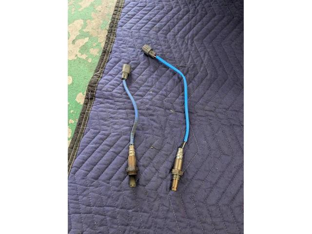 ダイハツ　タント　パーツ持ち込みO2センサー交換　パーツ持ち込み大歓迎　・車検【車検後に令和7年度産の新米みずかがみ5Kｇプレゼントしております】・板金、ボディコーティング受付中　滋賀県　近江八幡市　野洲市　草津市　東近江市　大津市