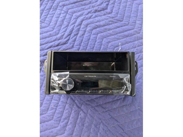 スバル　ステラ　カーナビ取り外し→CDデッキ取り付け　持込取り付け大歓迎　・車検【車検後に令和7年度産の新米みずかがみ5Kｇプレゼントしております】・板金、ボディコーティング受付中　滋賀県　近江八幡市　野洲市　草津市　東近江市　大津市