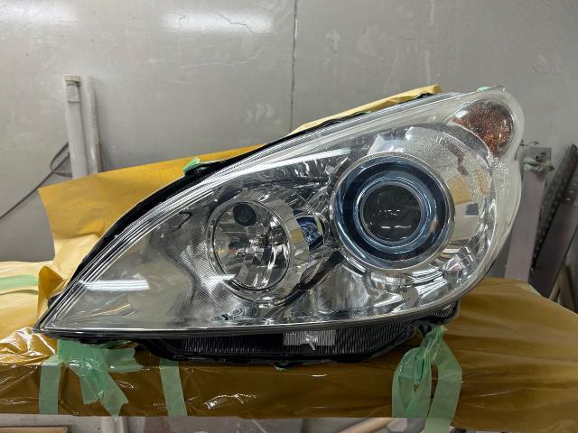 ホンダ　ステップワゴンRG1 ヘッドライトクリア塗装