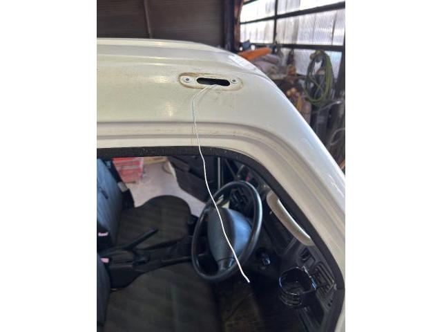 スズキ　キャリイ　アンテナ交換