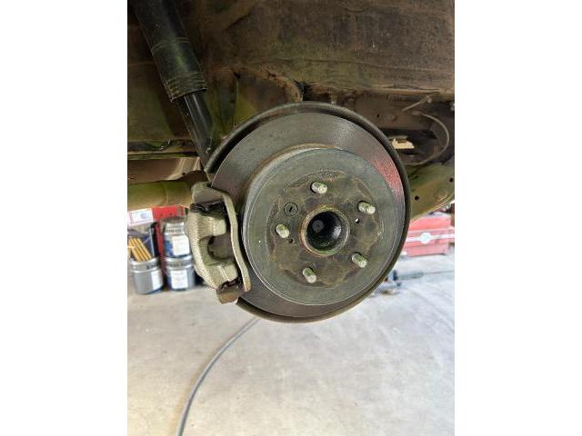 トヨタ　エスクァイア　リアハブベアリング交換